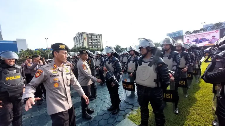 Pengamanan-pelantikan-kepala-daerah