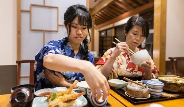 Rahasia Panjang Umur Ala Warga Jepang: 7 Makanan Sehari-hari yang Wajib Dicoba! Jepang