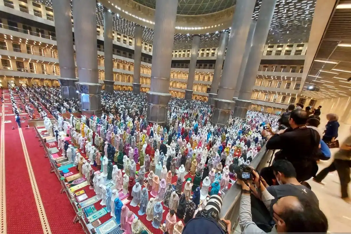 Masjid-Istiqlal-1