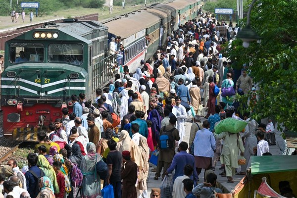 Penyanderaan Kereta Pakistan Berakhir, 25 Jasad Ditemukan di Lokasi Penyanderaan kereta Pakistan