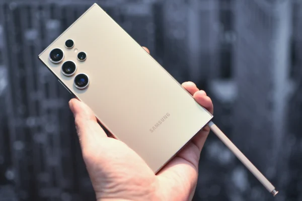 Fitur Andalan Galaxy S25 Series yang Bikin Govinda Rumi Betah Berkarya Samsung S25