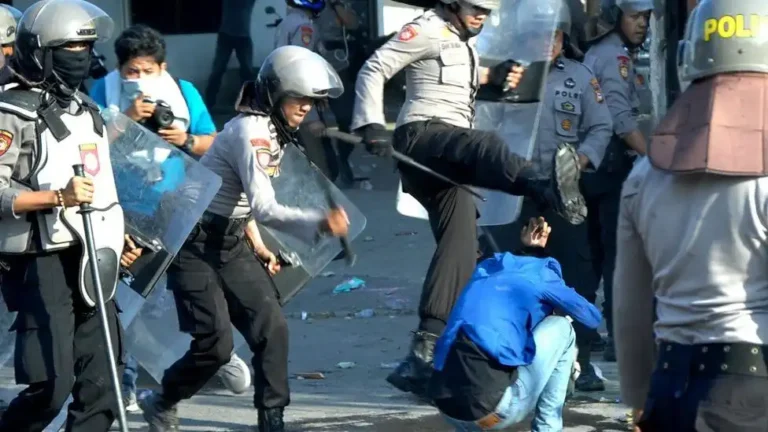 Tindakan-Represif-Polisi