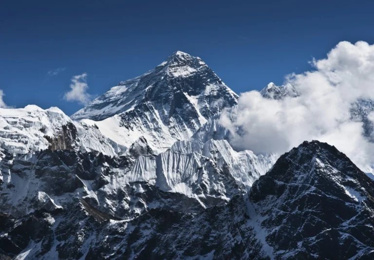 puncak-carstensz