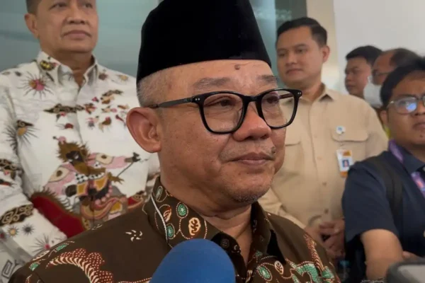 Dedi Mulyadi Larang Wisuda TK hingga SMA, Mendikdasmen Abdul Mu’ti: Boleh Asal Tak Berlebihan Abdul Mu’ti