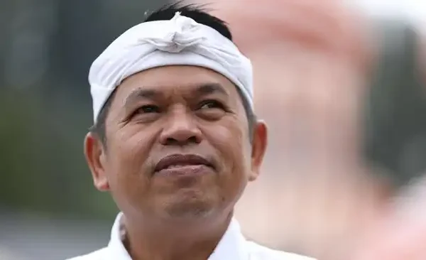 Klarifikasi Dedi Mulyadi Soal Debat Aura Cinta: Bintang Iklan Gubernur Jabar Gubernur Jawa Barat Dedi Mulyadi