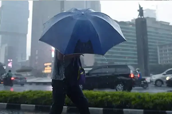 Hujan Deras Guyur Jakarta, Jalan Ciledug Raya Tergenang Setinggi 40 Cm Ilustrasi Jakarta Hujan