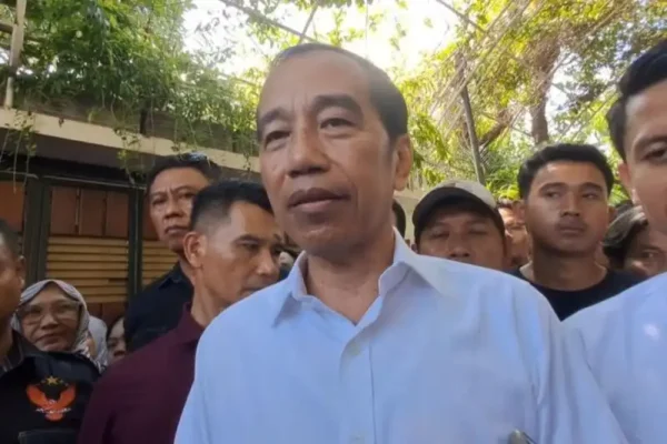 Sidang Perdana Gugatan Ijazah dan Mobil Esemka Jokowi Digelar di PN Solo Presiden Jokowi