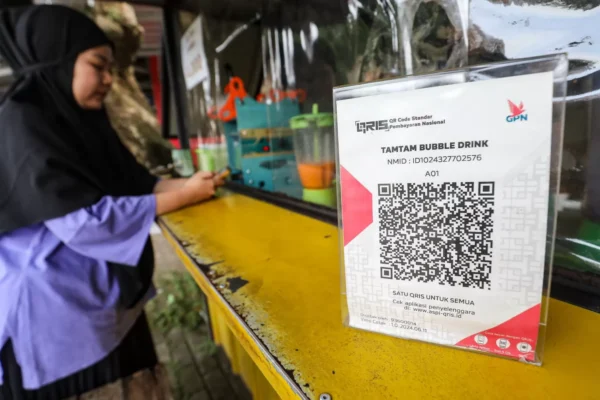 QRIS Disorot Amerika Serikat, Netizen Indonesia Kompak Bela dan Tunjukkan Keunggulannya QRIS