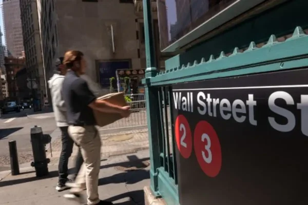 Wall Street Bergejolak: Maret 2025 Jadi Bulan Terburuk Sejak 2022 Wall Street
