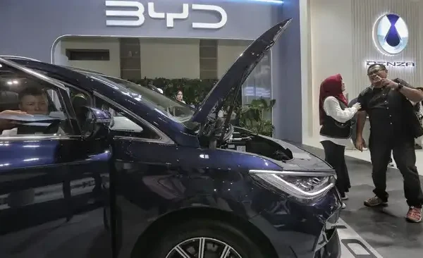 Moeldoko Desak Tindakan Tegas Terhadap Ormas Ganggu Pabrik BYD di Subang BYD