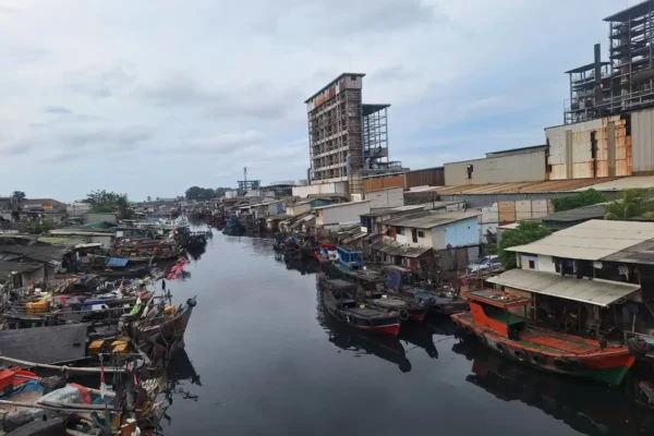 Pabrik Minyak di Cilincing Disemprot Pemkot Jakarta Utara karena Bau Menyengat Cilincing