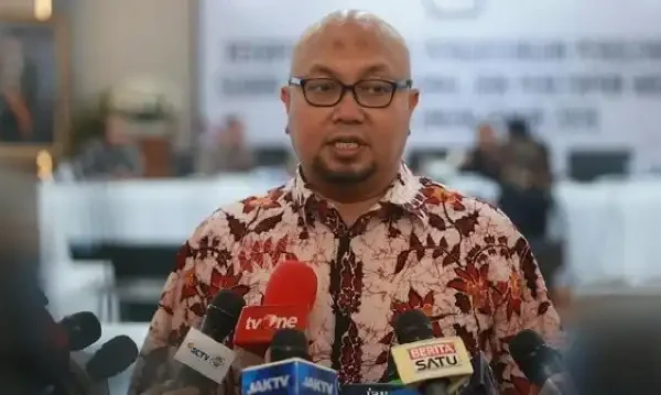 Eks Ketua KPU Pastikan Ijazah Jokowi Sah Berdasar Verifikasi ke UGM Ilham Saputra