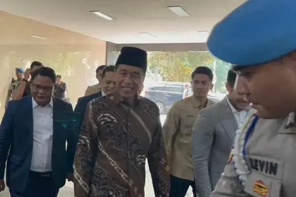 Jokowi Diperiksa Kasus Ijazah Palsu: Siap Buka Bukti di Pengadilan Jokowi Diperiksa Bareskrim