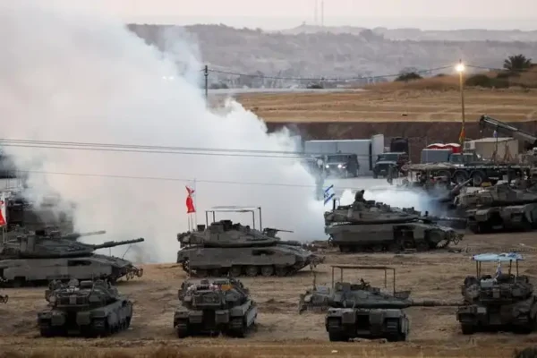 Kendaraan militer Israel