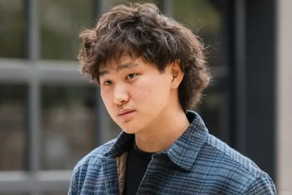 Zuckerberg Resmi Rekrut Pendiri Scale AI, Alexandr Wang Alexandr Wang
