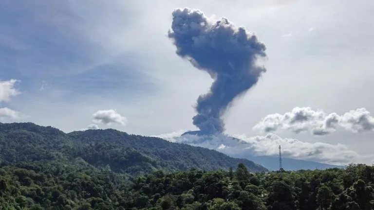 Gunung-Marapi