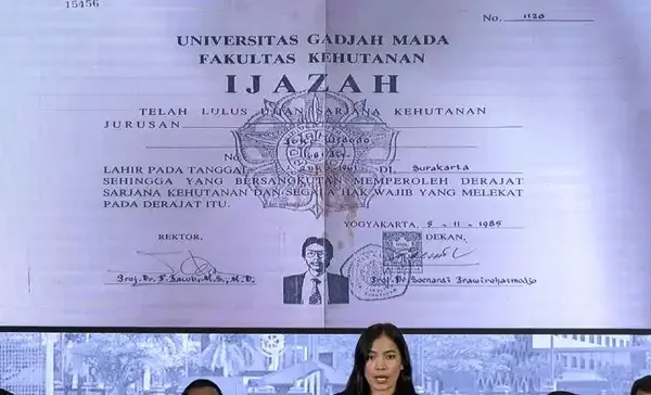 Sidang Rektor UGM Lanjut Usai Mediasi Gagal Ilustrasi sidang terkait ijazah Jokowi