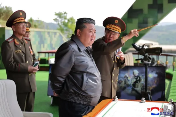 Kim Jong Un Beruban Akibat Stres Kegagalan Peluncuran Kapal Perang Korut Kim Jong Un