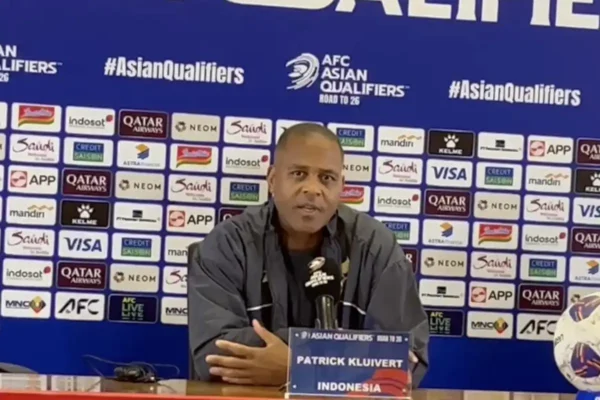 Kluivert Siap Ubah Skema Garuda Hadapi Jepang Patrick Kluivert