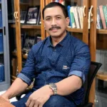 Profesor Singgih Tri Sulistiyono