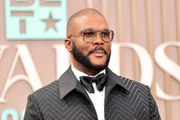 Tyler Perry Digugat Aktor atas Dugaan Pelecehan Seksual Sineas Tyler Perry