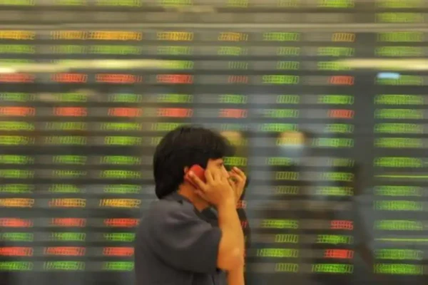 IHSG Menguat Meski Trump Kembali Umumkan Tarif Impor Ilustrasi IHSG