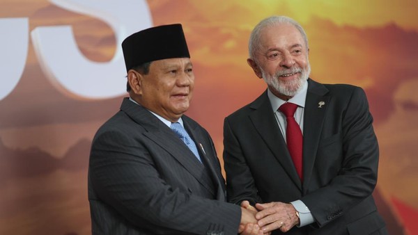 Debut di BRICS, Prabowo Disambut Langsung Presiden Brasil KTT BRICS