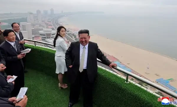Kim Nyatakan Dukungan Total untuk Rusia dalam Perang Ukraina Pemimpin Korea Utara Kim Jong Un