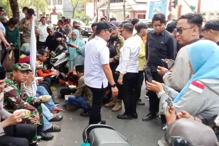 Demo Kantor Bupati Gowa