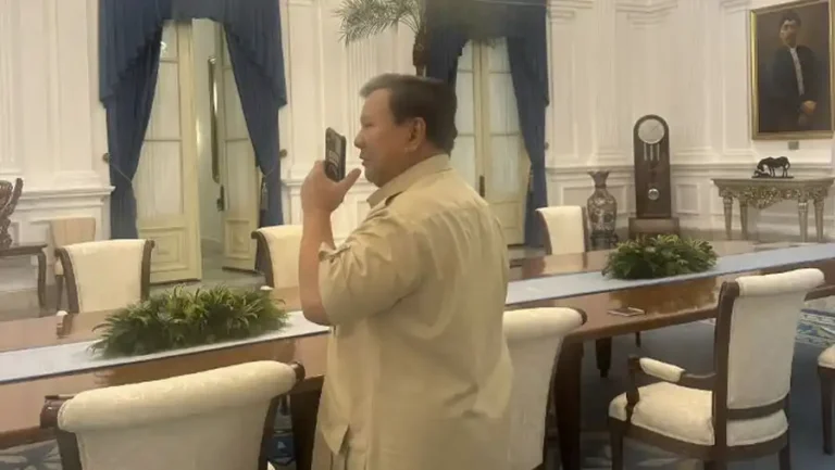 Presiden Prabowo Subianto menyampaikan duka cita
