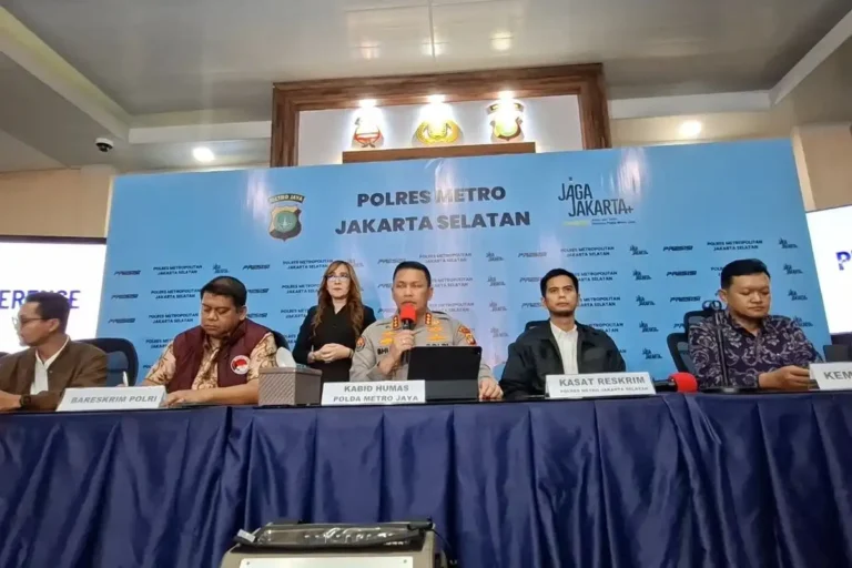Konferensi pers temuan mayat Lula Lahfah