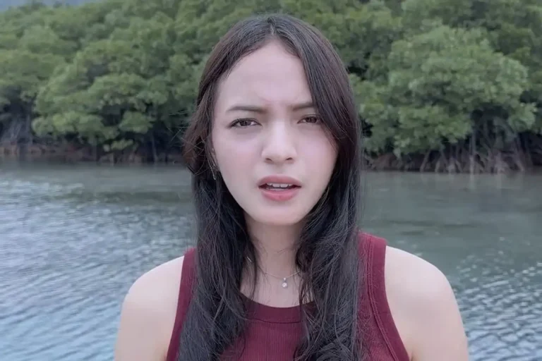 Kreator konten Bunga Sartika