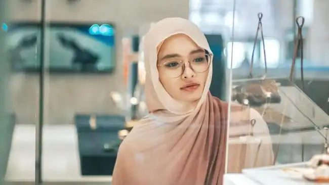 Inara Rusli