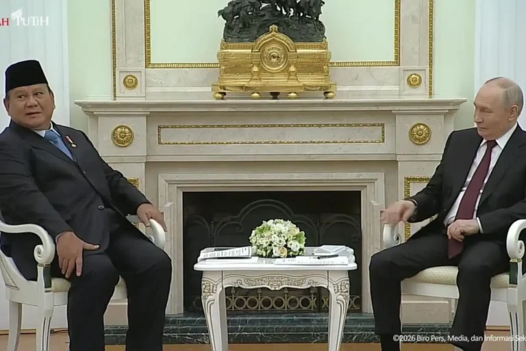Presiden RI Prabowo Subianto dan Presiden Rusia Vladimir Putin
