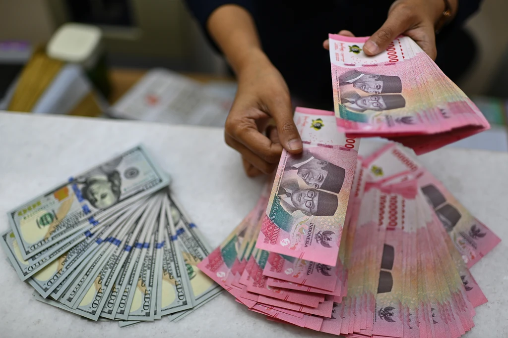Rupiah dan Dolar AS