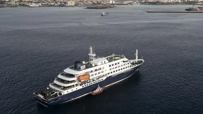 kapal pesiar MV Hondius