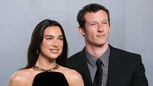 Dua Lipa dan Callum Turner