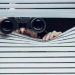 Ilustrasi Stalking
