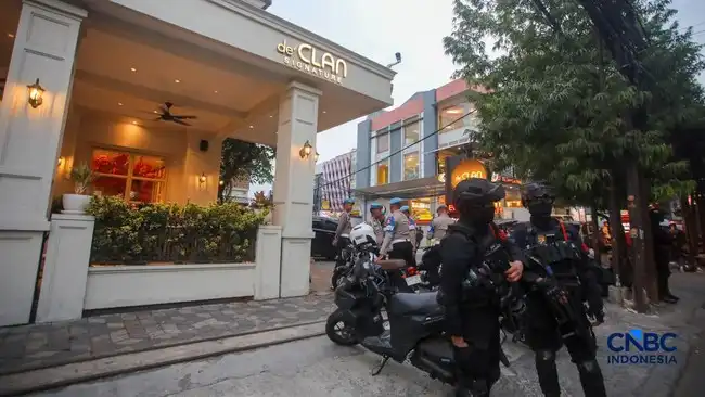 Cafe de'Clan