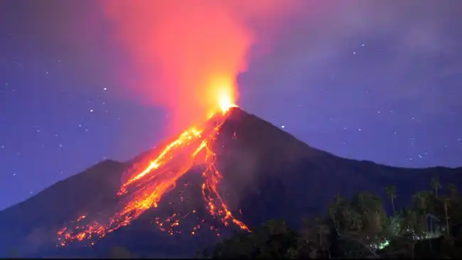 Gunung Karangetang