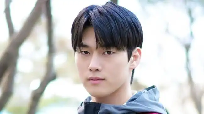Hong Min-gi