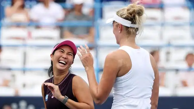 Aldila Sutjiadi dan Routliffe