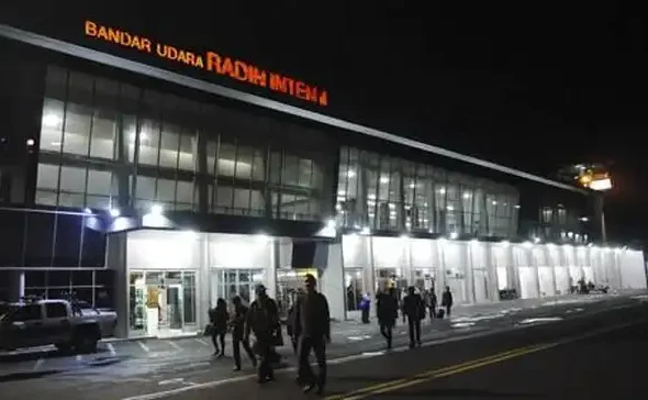 Bandara Radin Inten