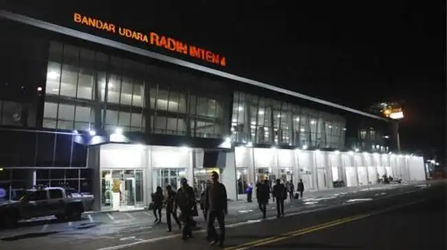 Bandara Radin Inten