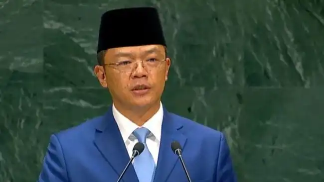 Menlu Sugiono