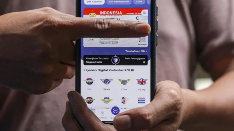 Cara buat SIM digital lewat aplikasi Digital Korlantas Polri di ponsel