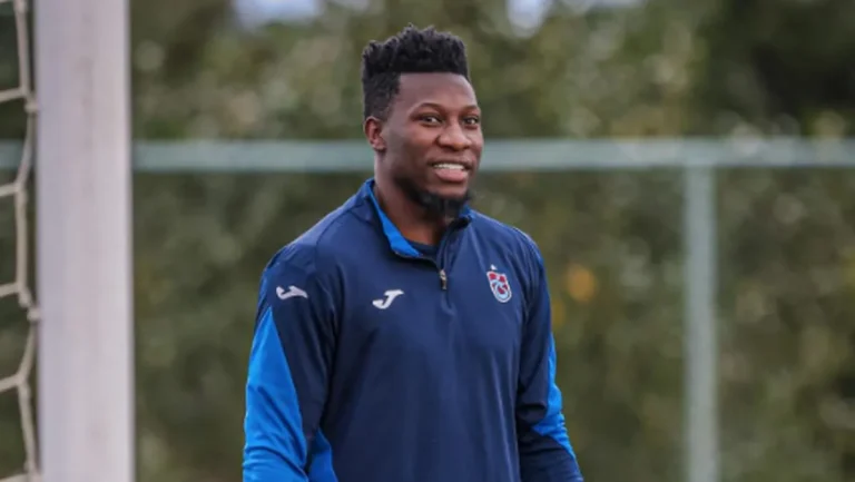 Gol Pennanen dari sepak pojok ke gawang Andre Onana di laga KuPS vs Trabzonspor
