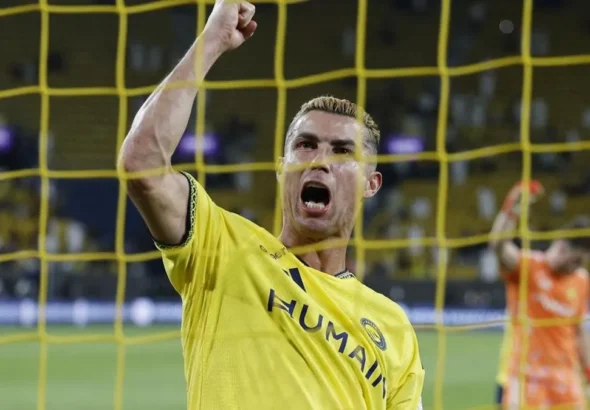 Cristiano Ronaldo memburu gol ke-1.000 Ronaldo bersama Al Nassr]