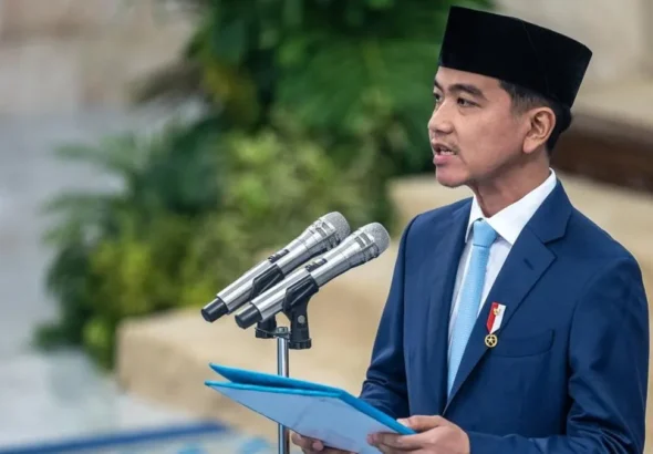 Aliansi Kolektif Sipil mendatangi DPR untuk mendorong hak angket ijazah Gibran]