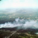 Kabut asap Balikpapan menyelimuti kota akibat kiriman asap karhutla dari daerah sekitar